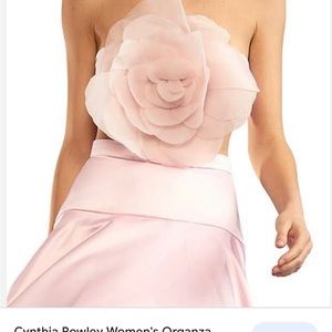 Organza flower brooch.